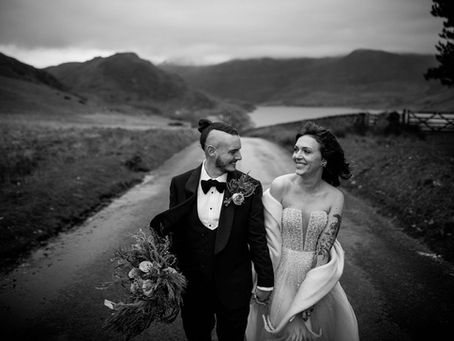 LAKE DISTRICT ELOPEMENT // LOW HALL STYLE